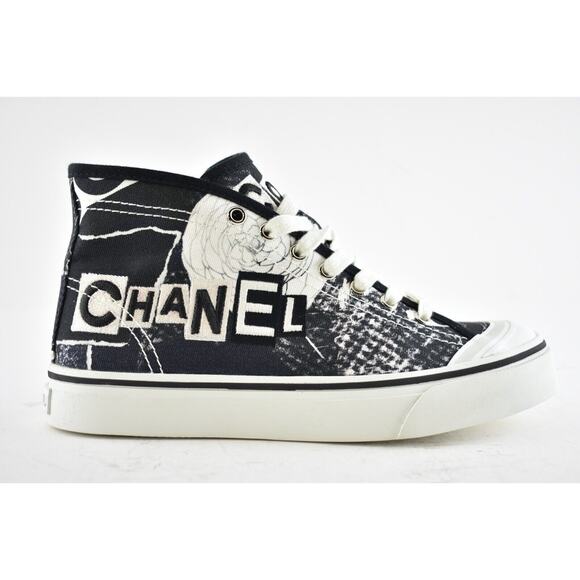 Chanel 20P Black White Fabric CC Logo Flat High Top Runner Trainer Sneaker 37 - Picture 1 of 10